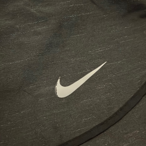 Nike shorts SIZE: S - Picture 4 of 4